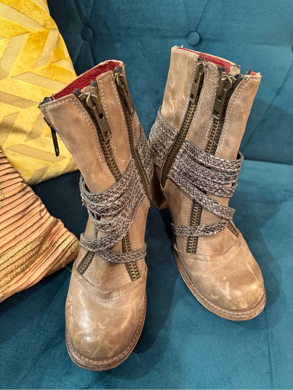 Freebird by Steven Balboa Taupe Braided Strap Ankle Boots size 9